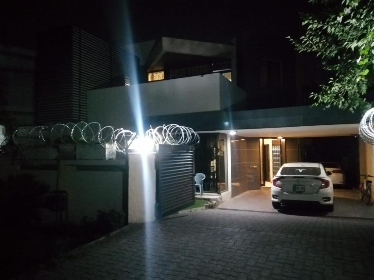 Dream Inn Guest House Islamabad Exteriör bild