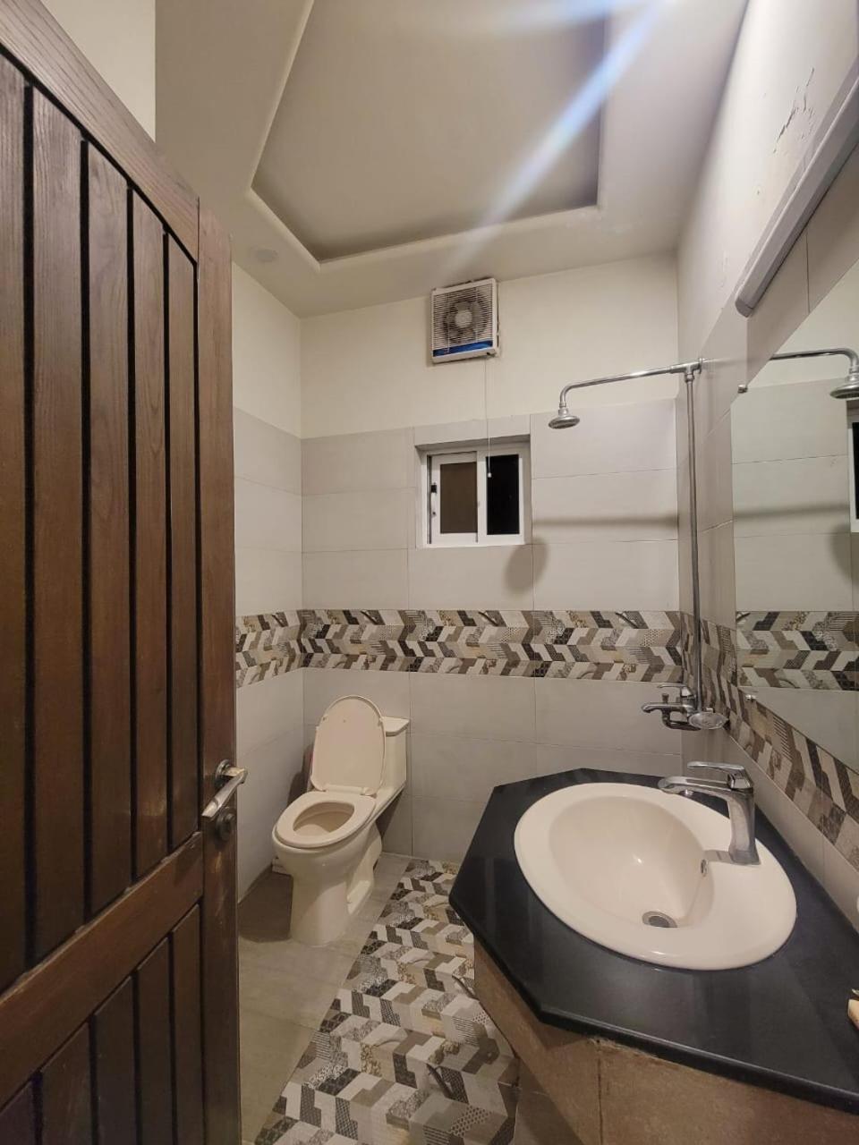 Dream Inn Guest House Islamabad Exteriör bild