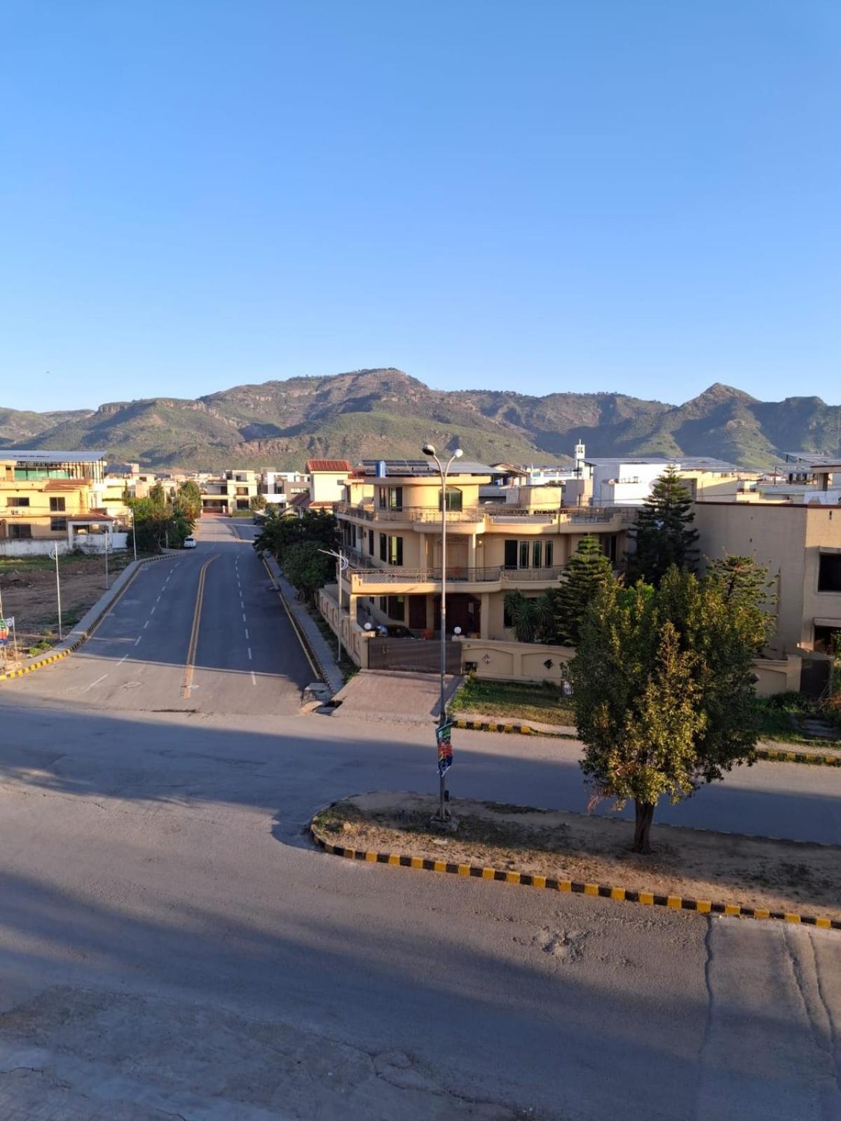 Dream Inn Guest House Islamabad Exteriör bild
